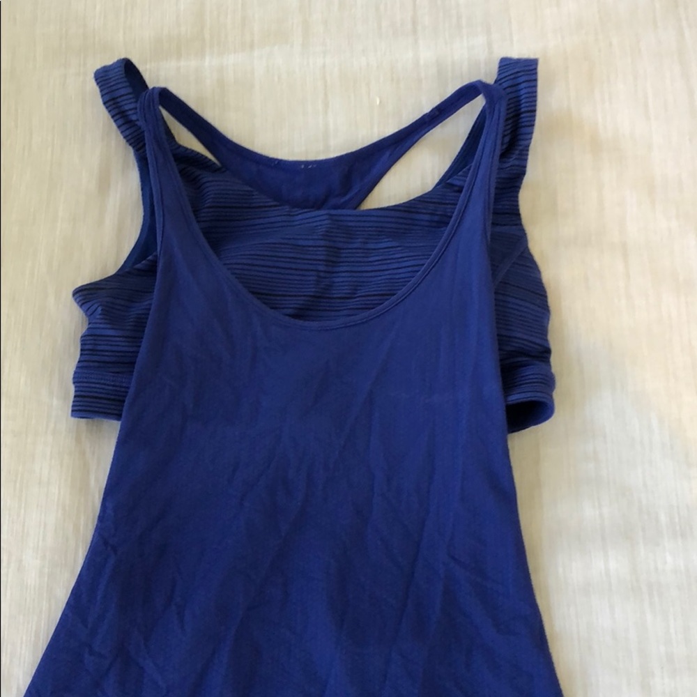 Lululemon Top Blue